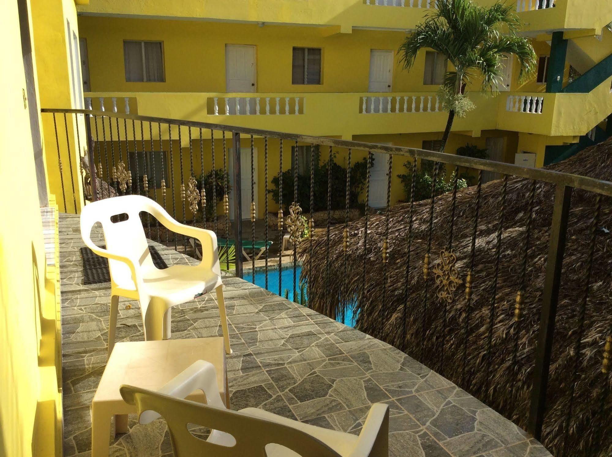 Coco Hotel Sosúa Eksteriør bilde